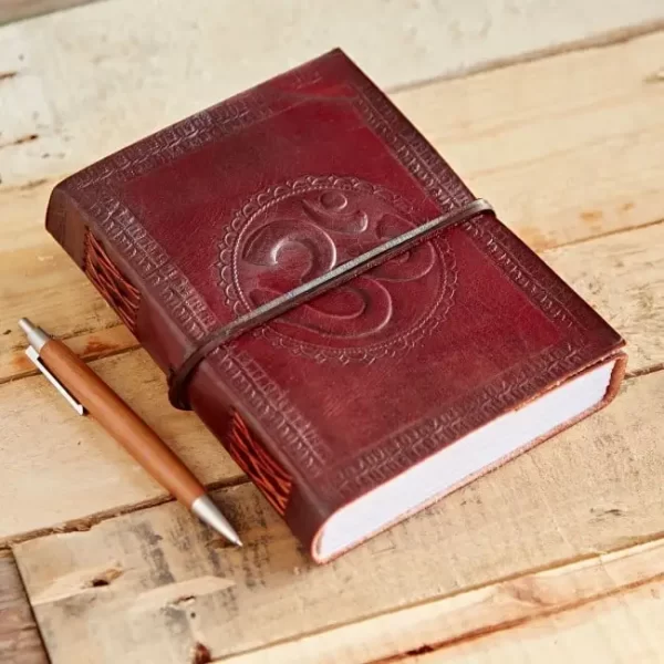 om print leather diary